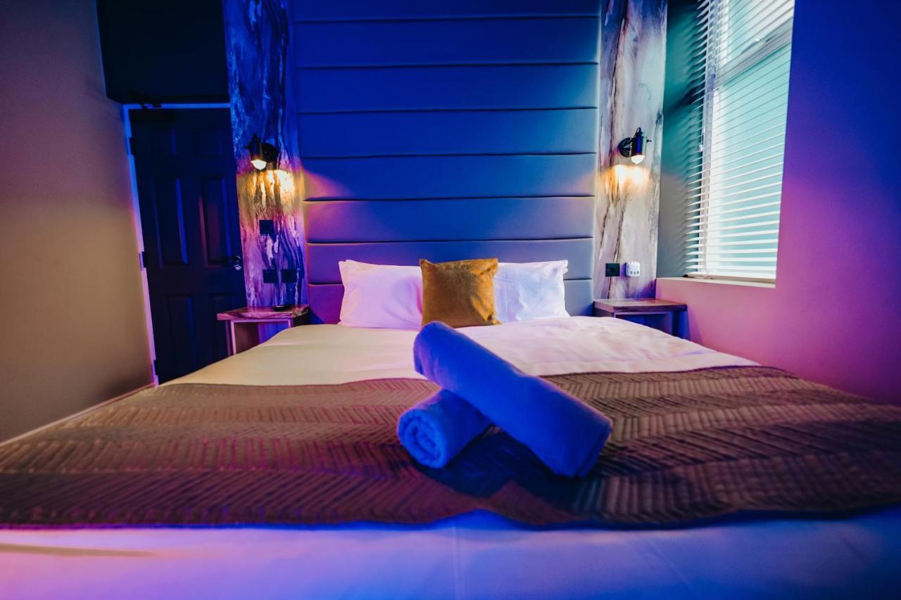Breeze Blackpool Luxury Suites Exteriör bild